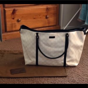 Gucci large tote